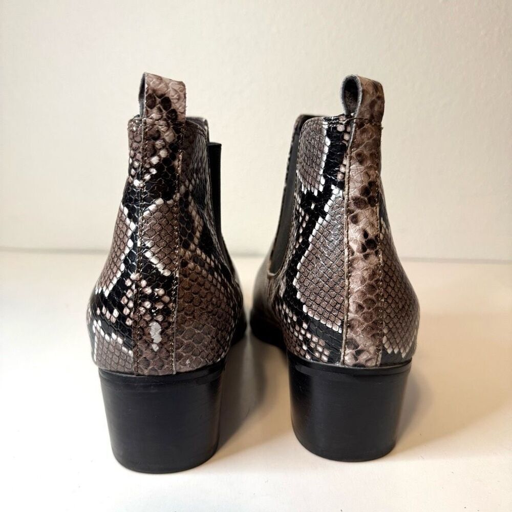 Blondo Emelia Snake Print Waterproof Ankle Boots Size 9.5 - Picture 4 of 9